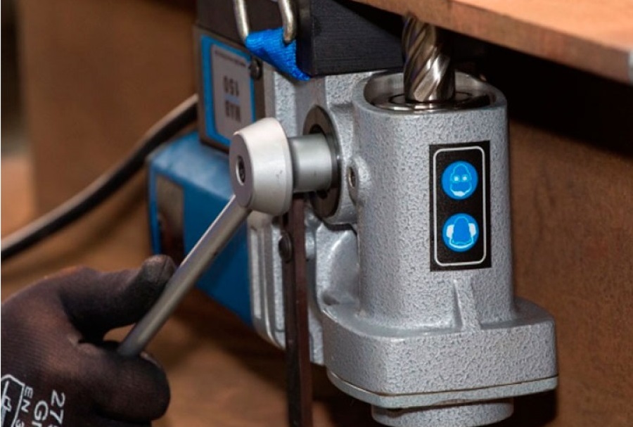Guide to Using a Magnetic Drill Machine